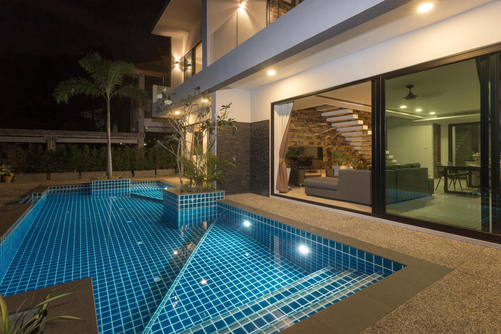 Twin Villas Seaview Kata Buitenkant foto